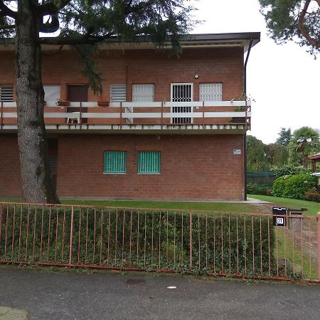 Sweet Home Castelletto sopra Ticino Esterno foto